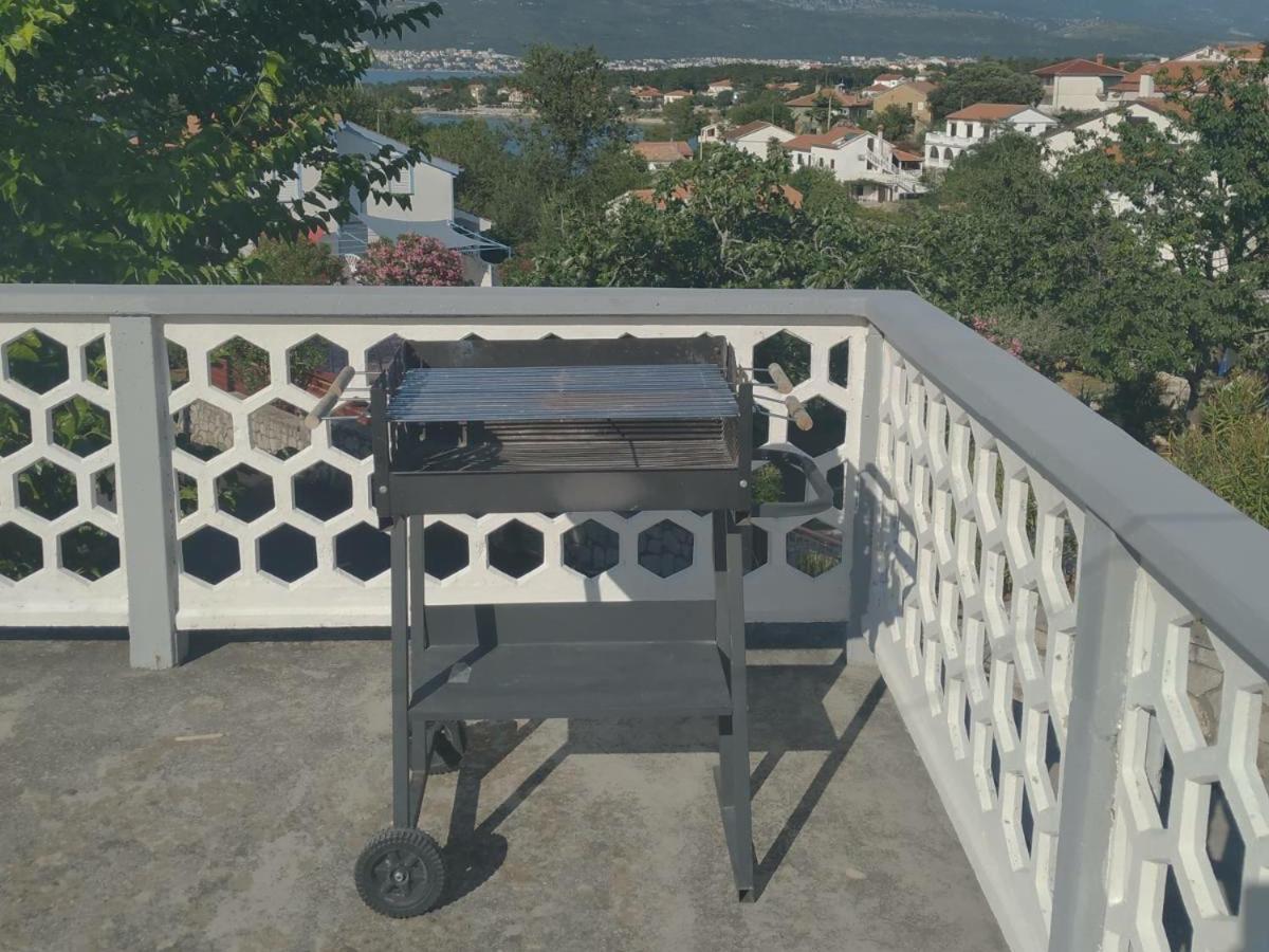 Apartment Mira Silo-Krk Luaran gambar